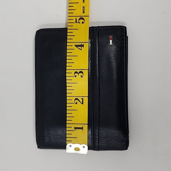 Tommy Hilfiger Black Leather RFID Protection Wallet - Picture 6 of 11